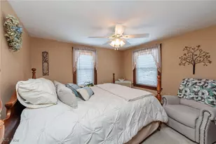 2376 Wyandotte Ave, Cuyahoga Falls, OH 44223 - Photo 29