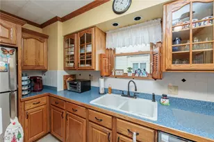 2376 Wyandotte Ave, Cuyahoga Falls, OH 44223 - Photo 13