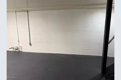 195 Surrey Lane, Canfield, OH 44406 - Photo 15