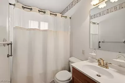 1405 Northmoreland Boulevard, Cuyahoga Falls, OH 44221 - Photo 19