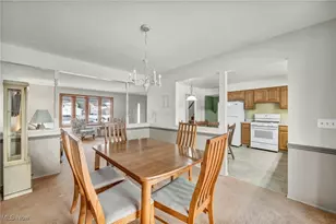 7190 Wil-Lou Ln, North Ridgeville, OH 44039 - Photo 11