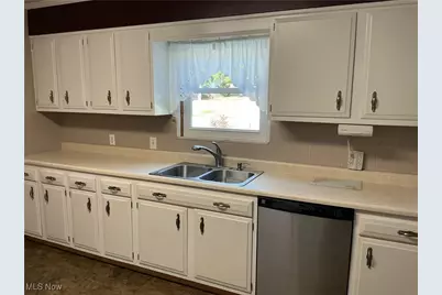 5890 Melody Lane, Nashport, OH 43830 - Photo 9