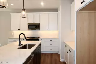 3647 Williams Ct, Avon, OH 44011 - Photo 5