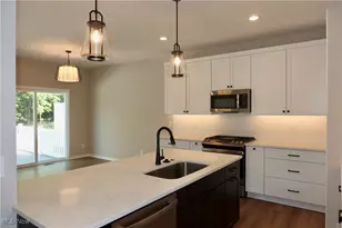 3647 Williams Ct, Avon, OH 44011 - Photo 3