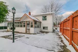 36548 Lakehurst Dr, Eastlake, OH 44095 - Photo 35