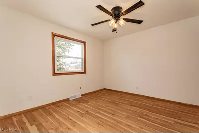 36548 Lakehurst Drive, Eastlake, OH 44095 - Photo 19