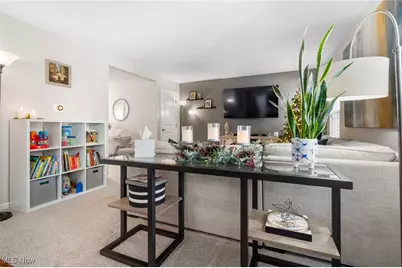 6533 Pine Bluff Avenue NE, Canton, OH 44721 - Photo 11