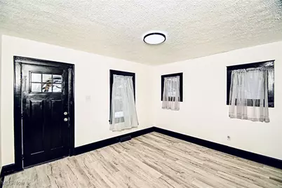 1228 Arnold Avenue, Akron, OH 44305 - Photo 5