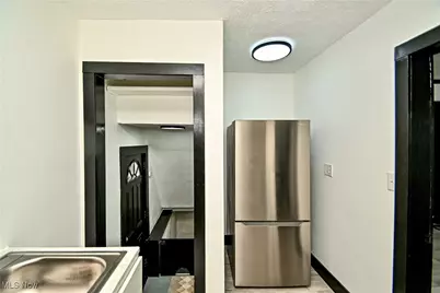 1228 Arnold Avenue, Akron, OH 44305 - Photo 15