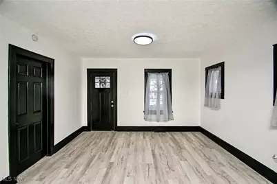 1228 Arnold Avenue, Akron, OH 44305 - Photo 7