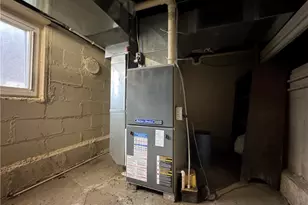 64301 Shady Lane Rd, Bellaire, OH 43906 - Photo 11