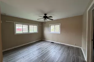 64301 Shady Lane Rd, Bellaire, OH 43906 - Photo 5