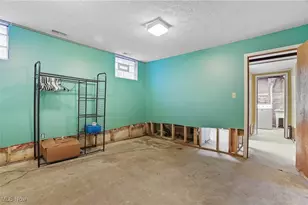 1639 Beverly Dr, Akron, OH 44306 - Photo 35