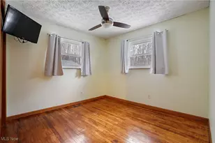 1639 Beverly Dr, Akron, OH 44306 - Photo 19