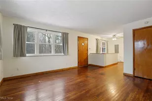 1639 Beverly Dr, Akron, OH 44306 - Photo 7