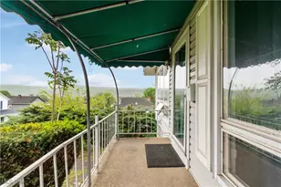 560 W 44th St, Shadyside, OH 43947 - Photo 5