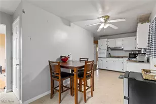 560 W 44th St, Shadyside, OH 43947 - Photo 11