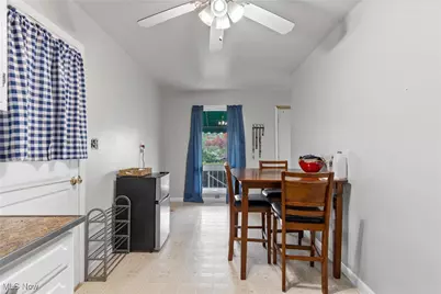 560 W 44th Street, Shadyside, OH 43947 - Photo 15