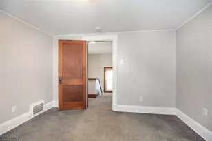 2078 18th St SW, Akron, OH 44314 - Photo 19