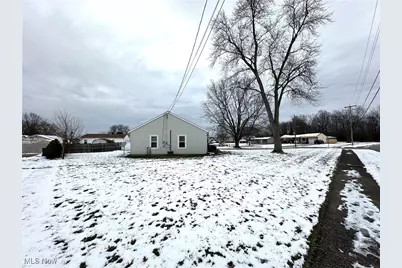 5604 Colgate Avenue, Austintown, OH 44515 - Photo 11