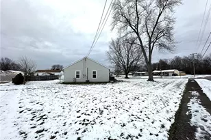 5604 Colgate Ave, Austintown, OH 44515 - Photo 11