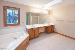 383 Crestwood Dr, Avon Lake, OH 44012 - Photo 27