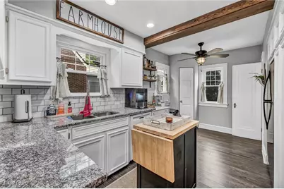 308 E Baird Avenue, Barberton, OH 44203 - Photo 15