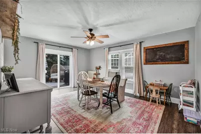 308 E Baird Avenue, Barberton, OH 44203 - Photo 19