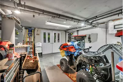 308 E Baird Avenue, Barberton, OH 44203 - Photo 43