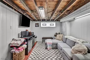 308 E Baird Ave, Barberton, OH 44203 - Photo 37