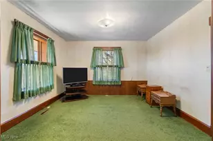 6779 Easton St, Louisville, OH 44641 - Photo 7