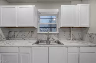 960 Whittier Ave, Akron, OH 44320 - Photo 17