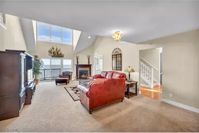 5239 Lake Road W #305, Ashtabula, OH 44004 - Photo 9