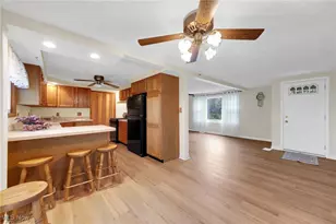 708 Diane Ave, Streetsboro, OH 44241 - Photo 5