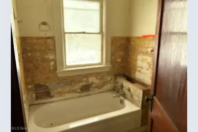 4070 E 141st Street, Loveland, OH 44128 - Photo 7