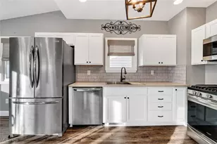 3915 Mahoning Ave, Austintown, OH 44515 - Photo 13