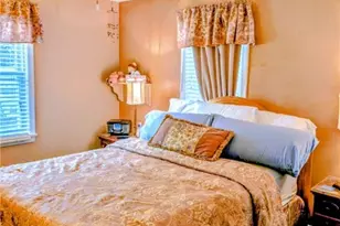 1026 Seward Ave, Akron, OH 44320 - Photo 11