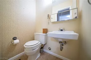 11702 Clark Rd, Chardon, OH 44024 - Photo 13