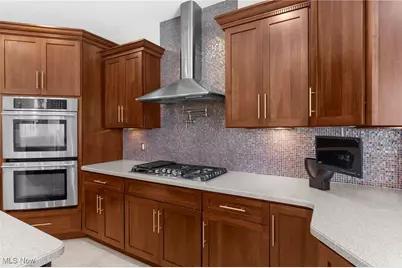 4777 N Aspen Court, Canfield, OH 44406 - Photo 7