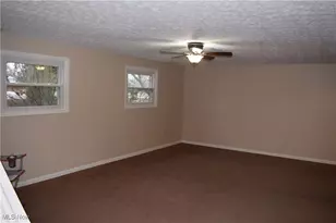 6731 Amsel Ave NE, Canton, OH 44721 - Photo 39