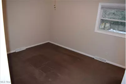 6731 Amsel Avenue NE, Canton, OH 44721 - Photo 31