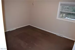 6731 Amsel Ave NE, Canton, OH 44721 - Photo 31