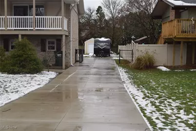 6731 Amsel Avenue NE, Canton, OH 44721 - Photo 3