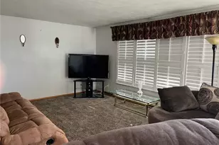 4827 Garden, Steubenville, OH 43953 - Photo 3