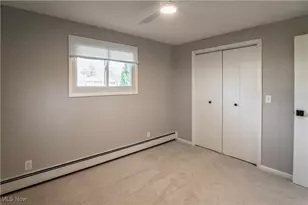 5650 Comanche St NW, North Canton, OH 44720 - Photo 17