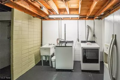 5650 Comanche Street NW, North Canton, OH 44720 - Photo 21