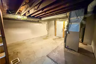 1635 Goodyear Blvd, Akron, OH 44305 - Photo 21