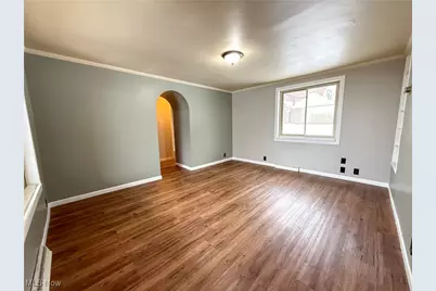1635 Goodyear Boulevard, Akron, OH 44305 - Photo 5