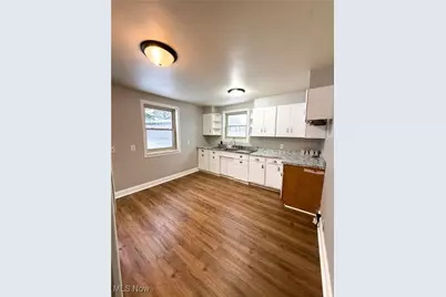 1635 Goodyear Boulevard, Akron, OH 44305 - Photo 9