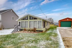 2112 S Harborview Dr, Lakeside Marblehead, OH 43440 - Photo 31